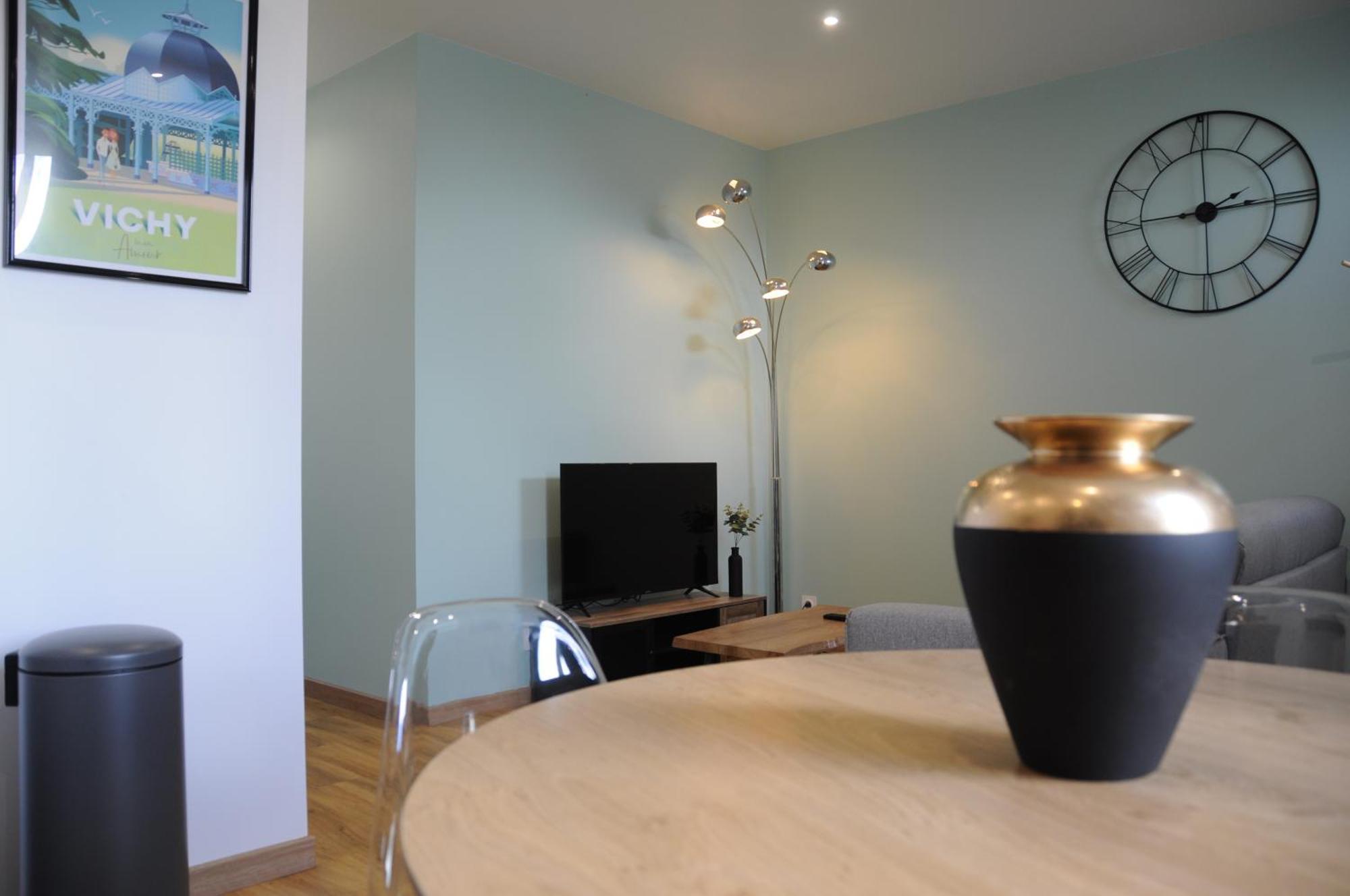 Cosy Saint Yorre Appartement Buitenkant foto