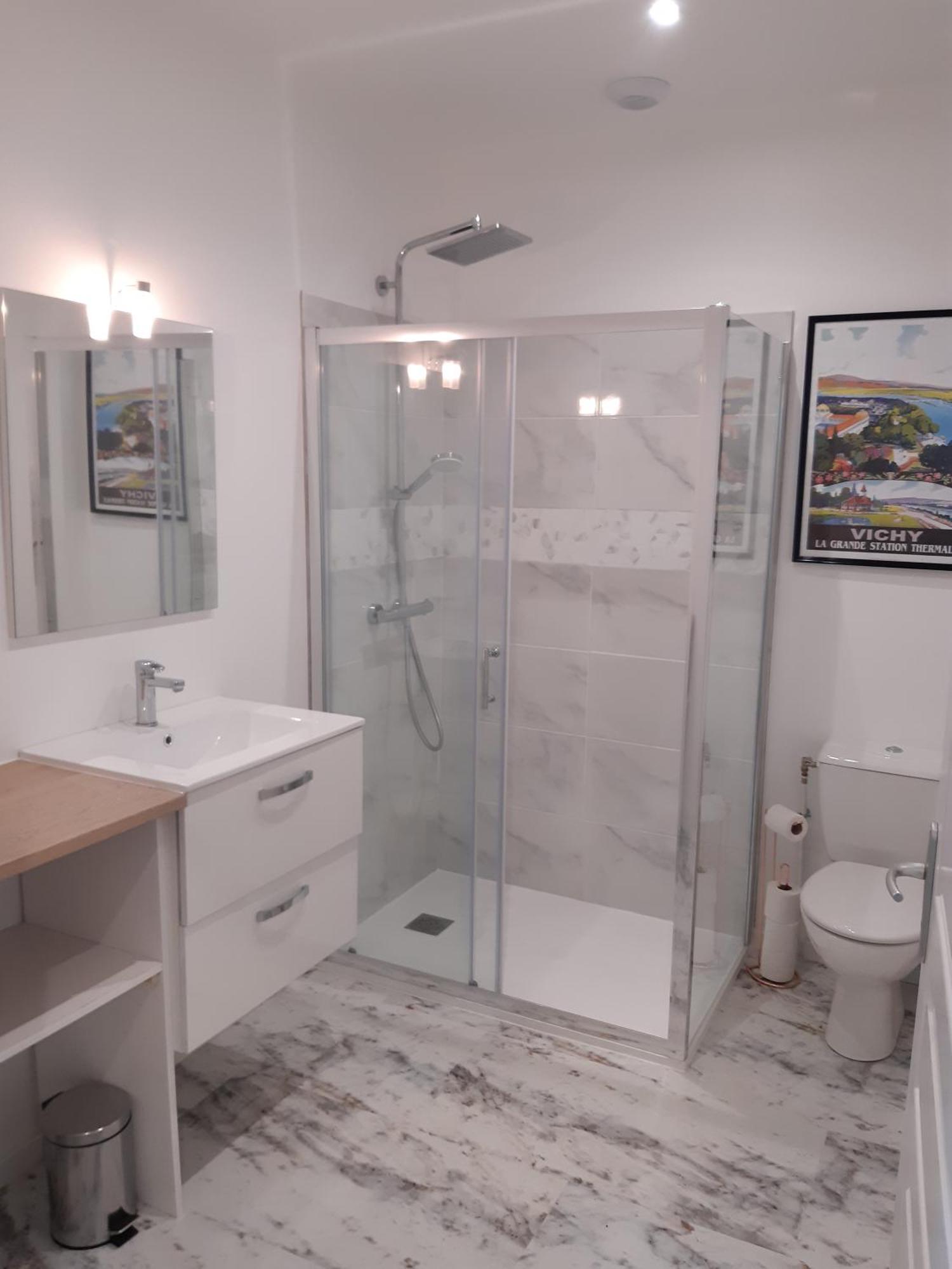 Cosy Saint Yorre Appartement Buitenkant foto